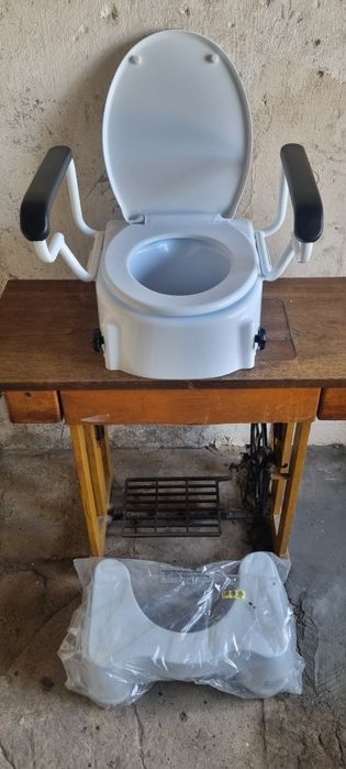 Toaleta dla osoby niepełnosprawnej.