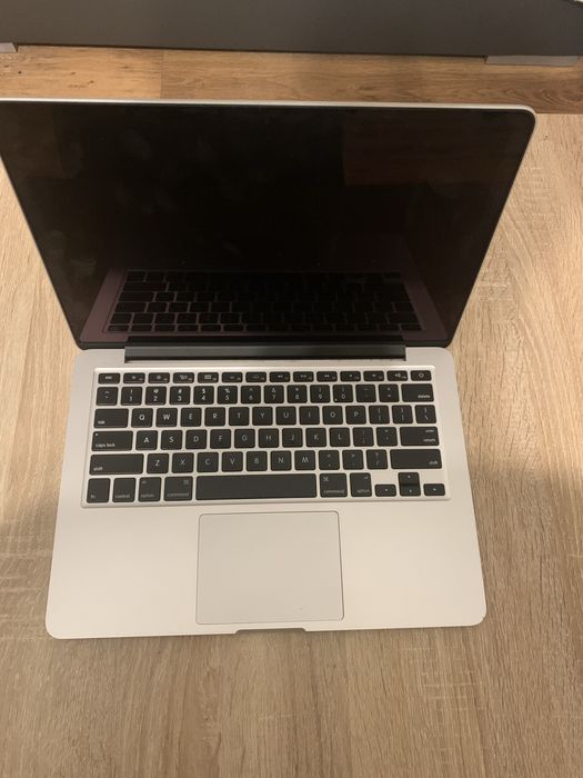 Apple Macbook Pro A1502 Intel I5 500gb ssd 8gb ram