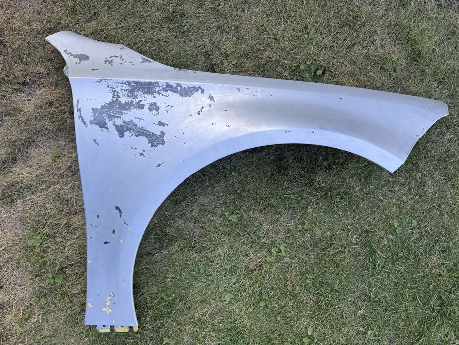 Błotnik W177 AMG A45 prawy nieuszkodzony