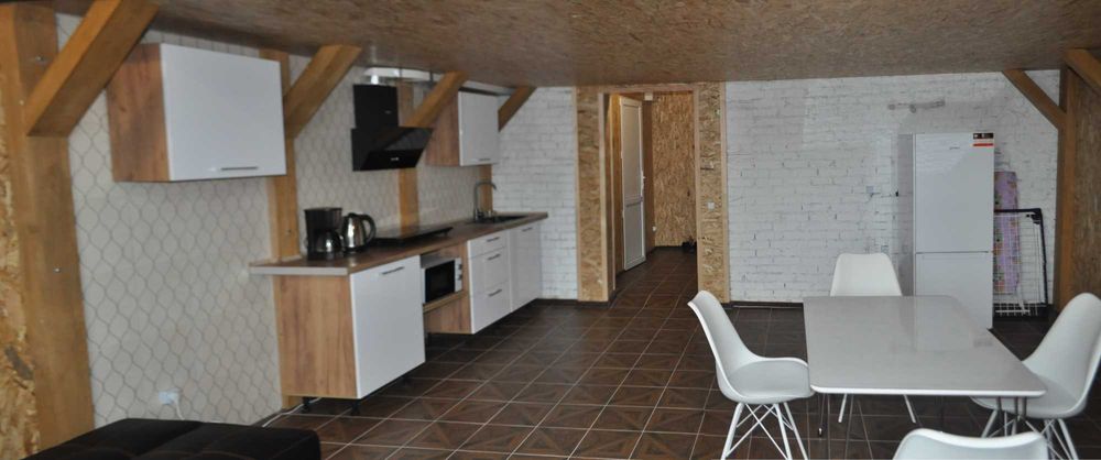 Сучасні 2-рівневі апартаменти в Старому місті