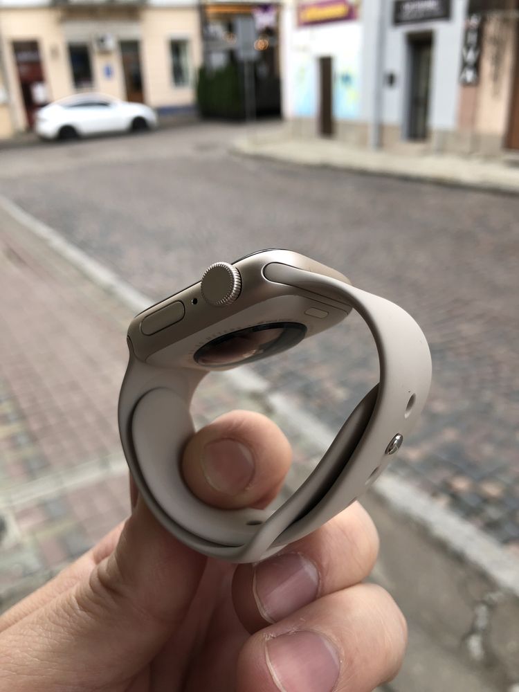 Apple Watch SE 40, 44