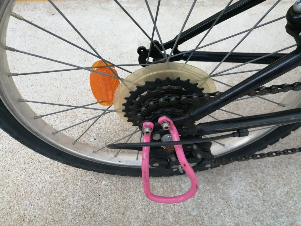 Bicicleta B-TWiN roda 20  para menina