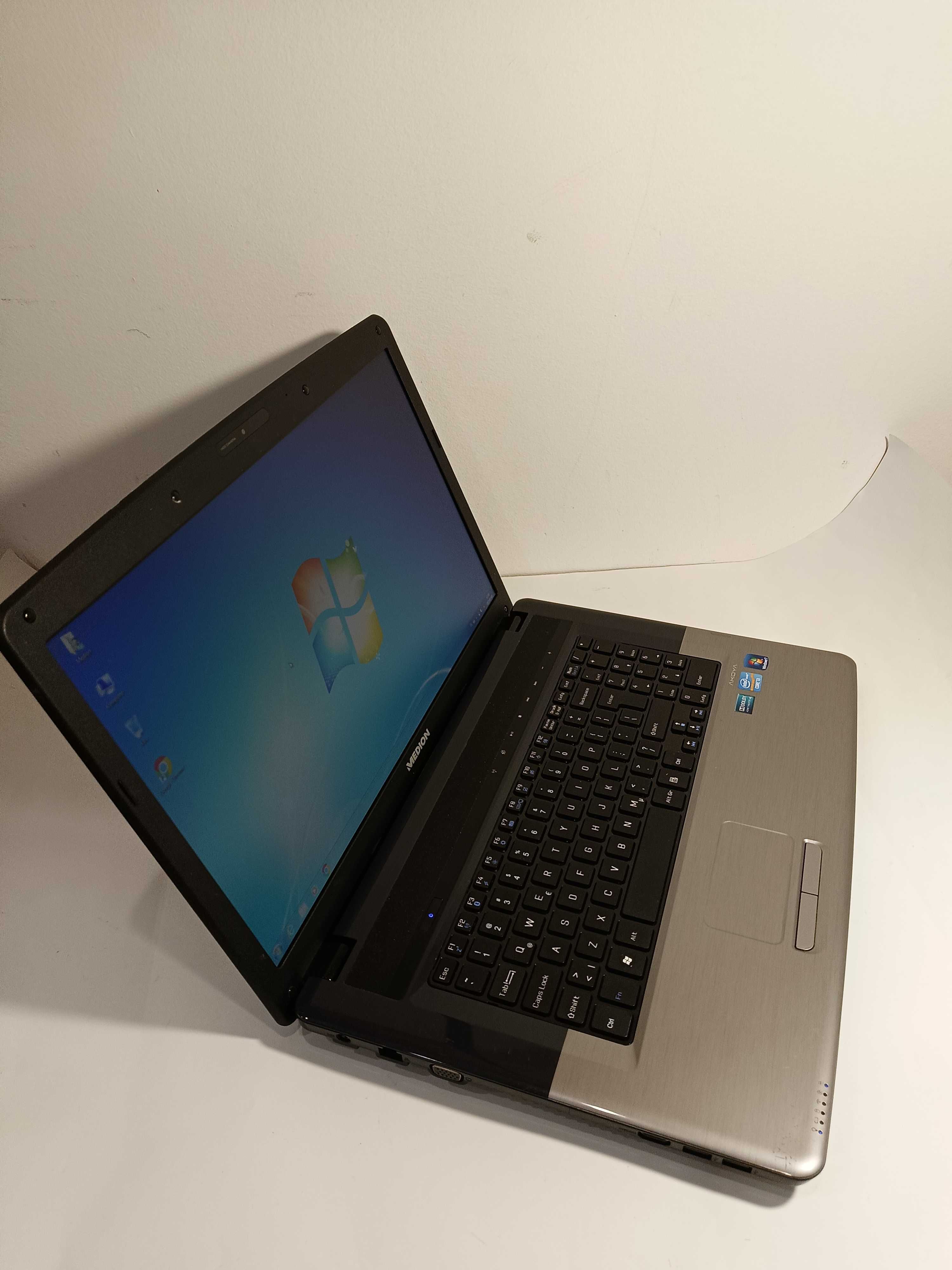 LAPTOP MEDION AKOYA E7220 i3-2330M 4GB 120SSD 17,3'' 1600x900