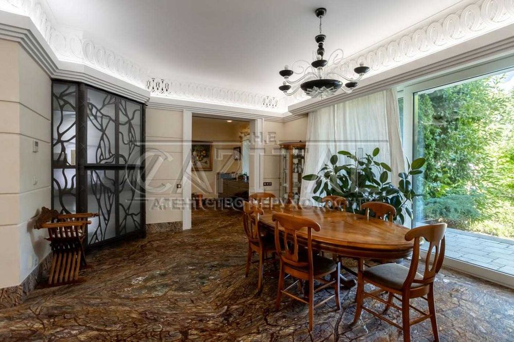 Оренда / Будинок / 1200 м2 / Іванковичі / вул. Авіаторів, 48