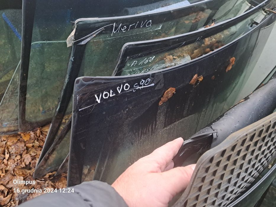 Szyba czołowa,przód Ford Fiesta mk6,Palio Weekend,Volvo S90,Rover75