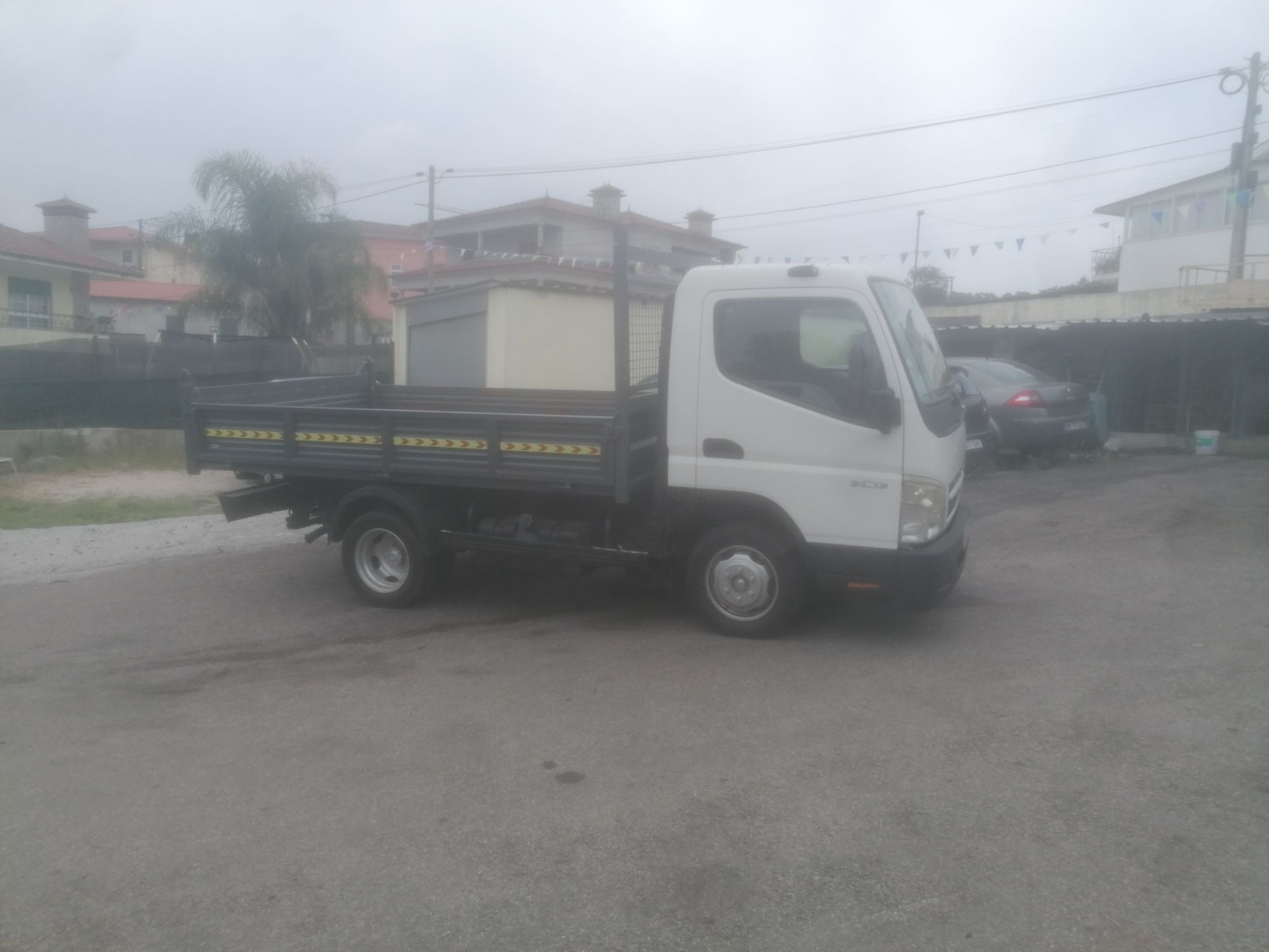 Mitsubishi Canter Fuso 3 C13