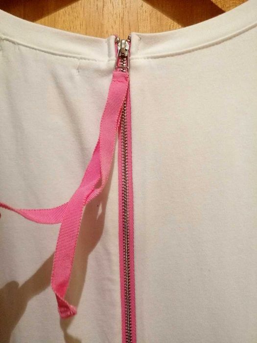 Vestido com bolsos NOVO