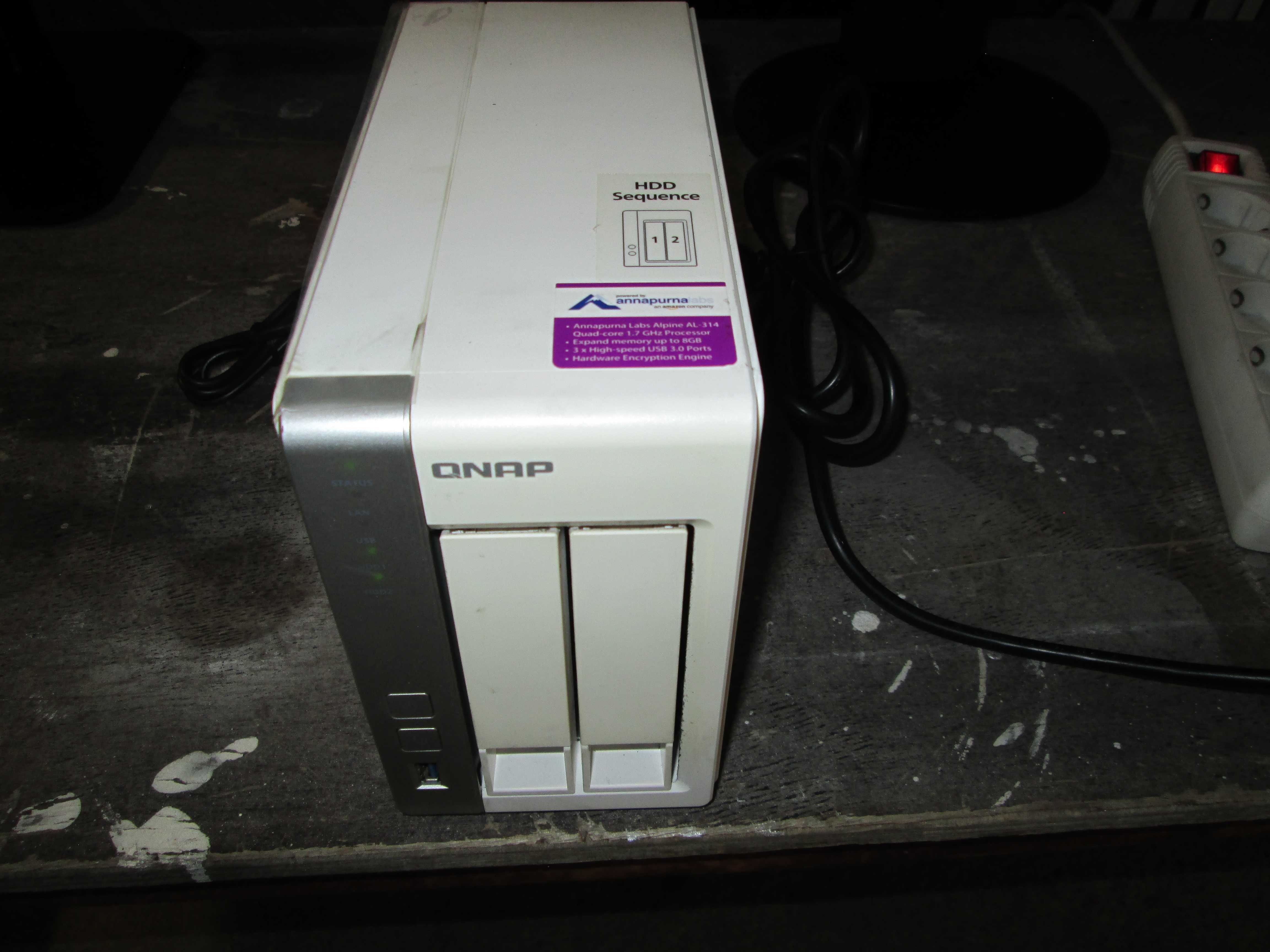 Servidor QNAP TS-231P2