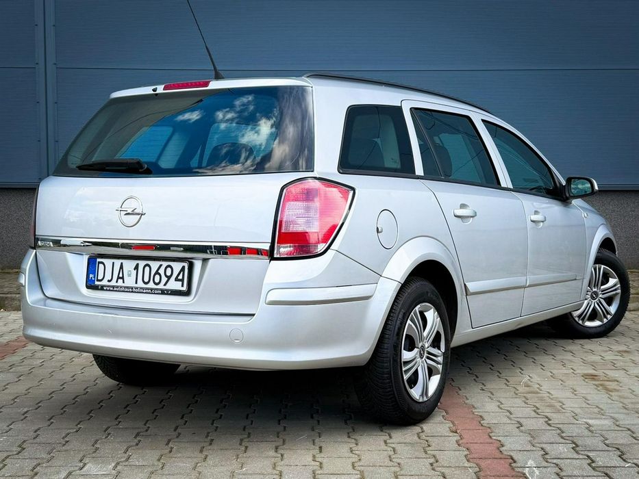 Opel Astra H Kombi 1.4 16V 90KM Klimatyzacja Tempomat