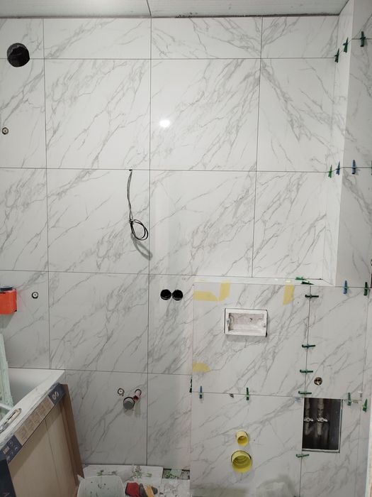 Послуги укладки плитки