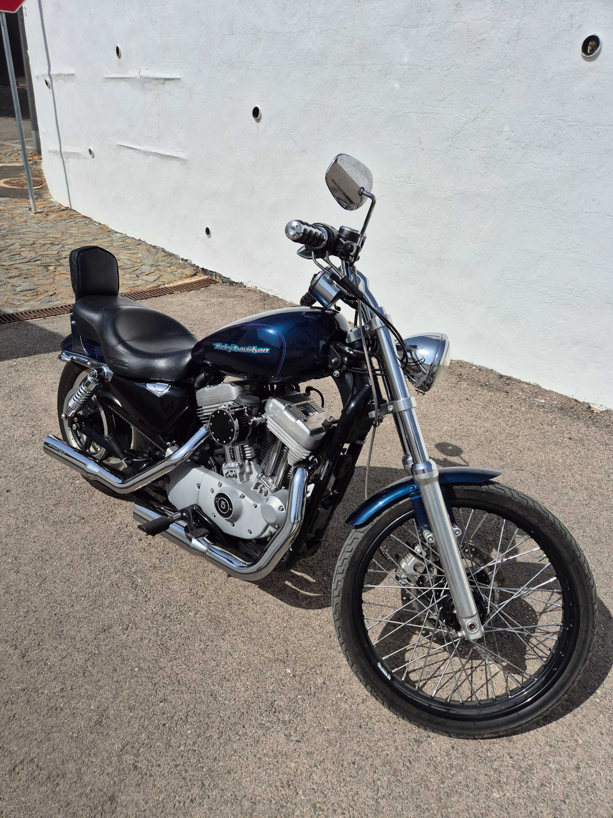 Harley Davidson 883