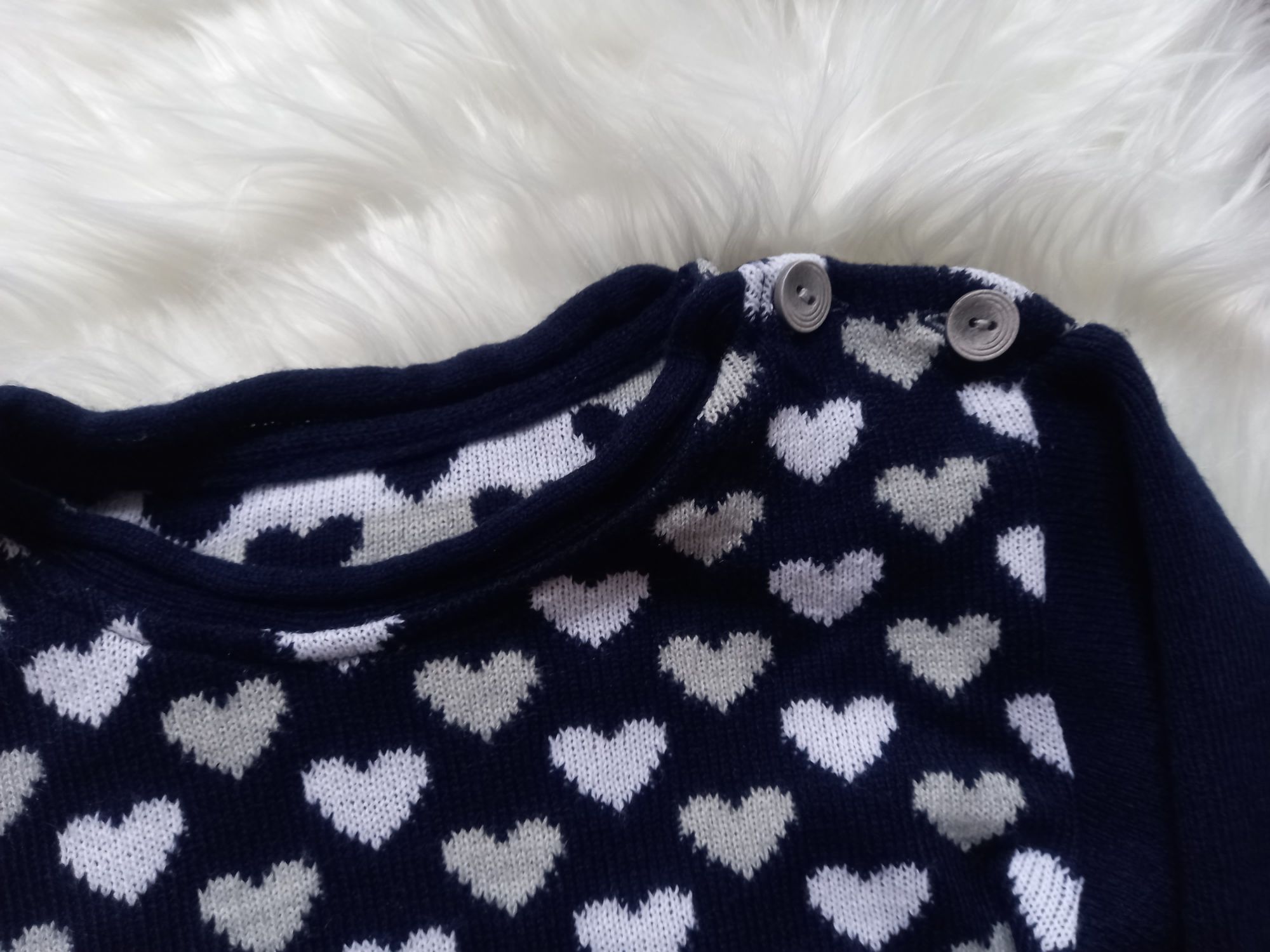 Sweter sweterek serduszka Jomar roz 116 akryl