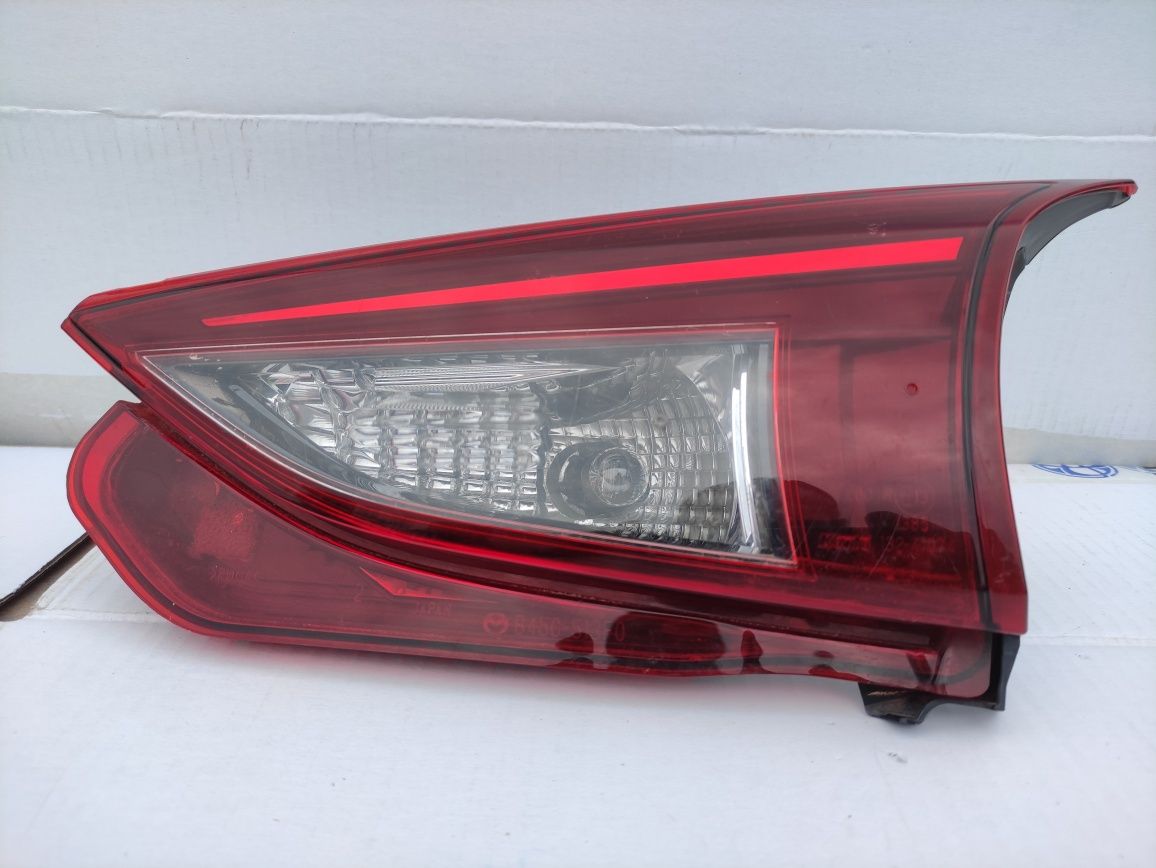 Mazda OE B45C-513F0 lampa tylna zespolona Lewa Prawa