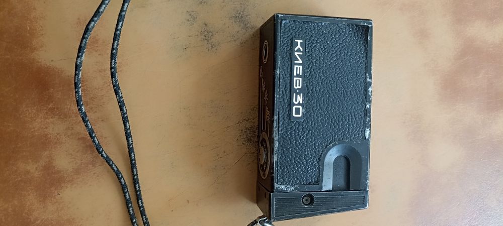 Шкальный фотоаппарат Киев 30