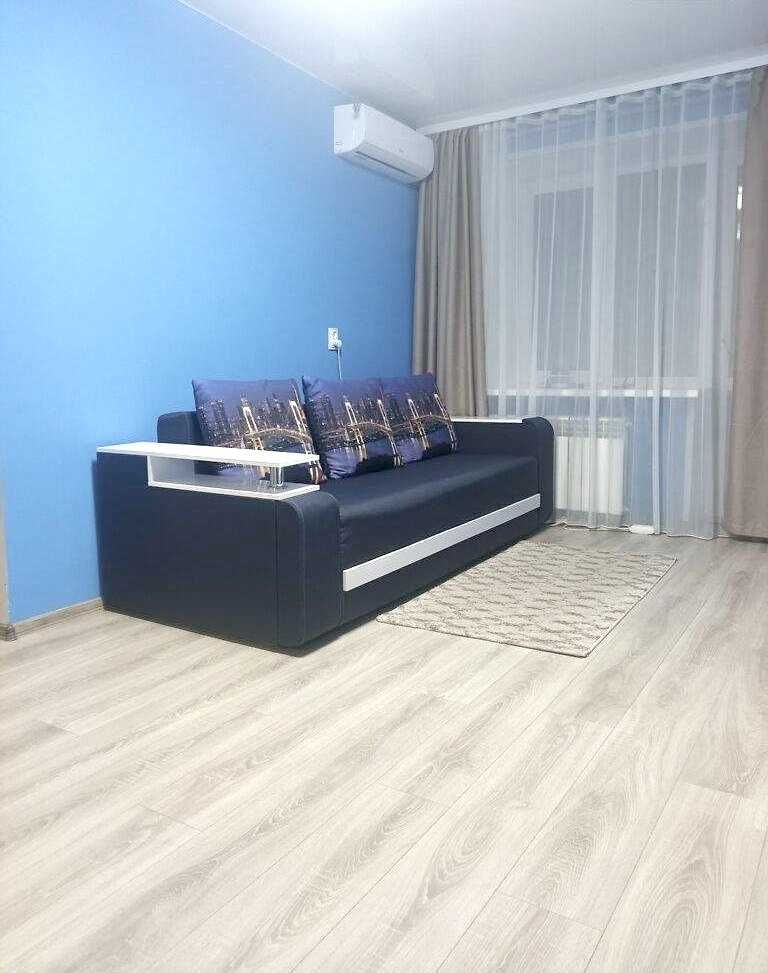 Продам 2-кімн. квартиру, Центр, парк Глоби, ул. Старокозацька AK