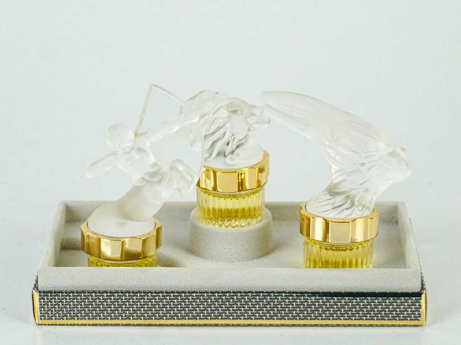 Frasco de perfume com pulverizador "Daum"