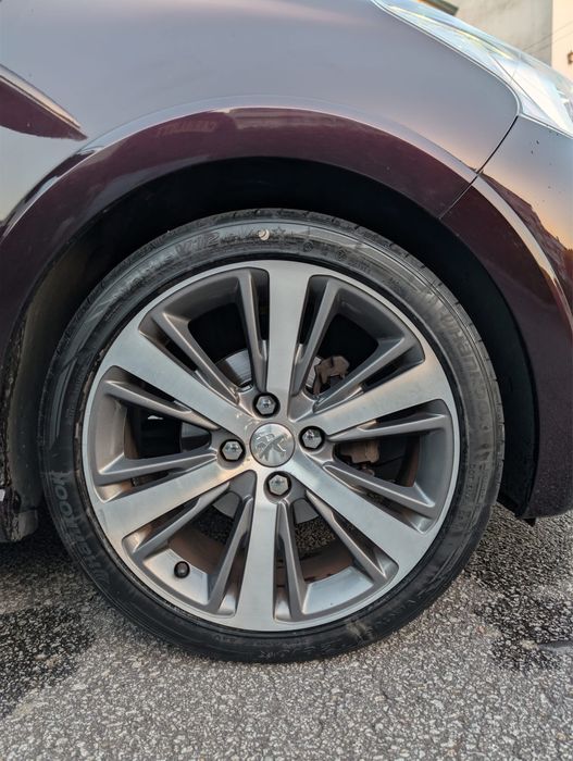 Peugeot 208 XY FULL EXTRAS
