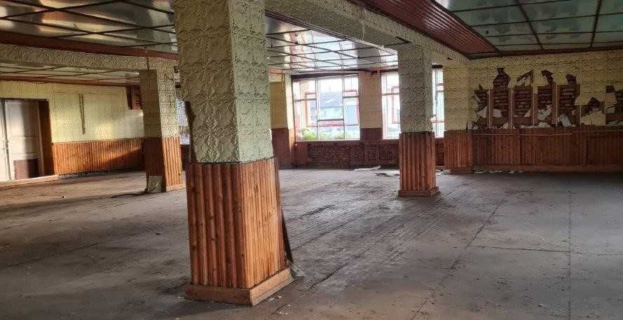 Комплекс будівель під логістику або склади заг. пл. 3751,4  кв.м.