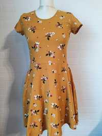 Musztardowa sukienka w kwiaty krótki rękaw rozmiar XL