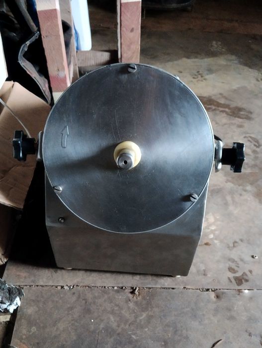 Овощерезка, Овочерізка MKJ 250 Польша