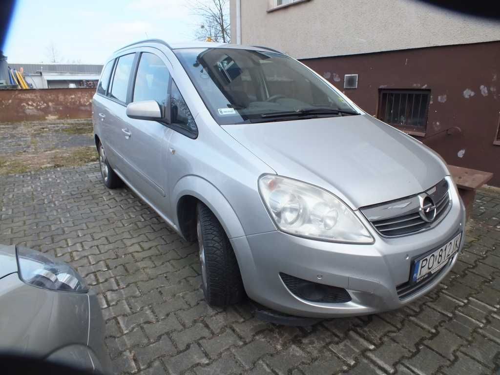 Opel Zafira 1,9, 120 KM, 2008, 259 189 km