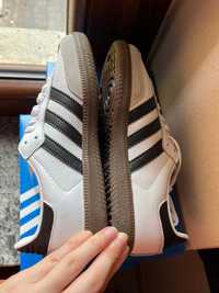 Originals Adidas Samba OG Makes a Comeback 39