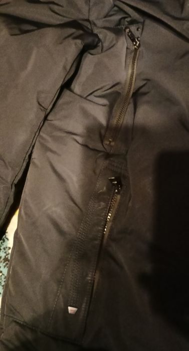 Дуже гарна темно-синя чоловіча зимова куртка, 56р.