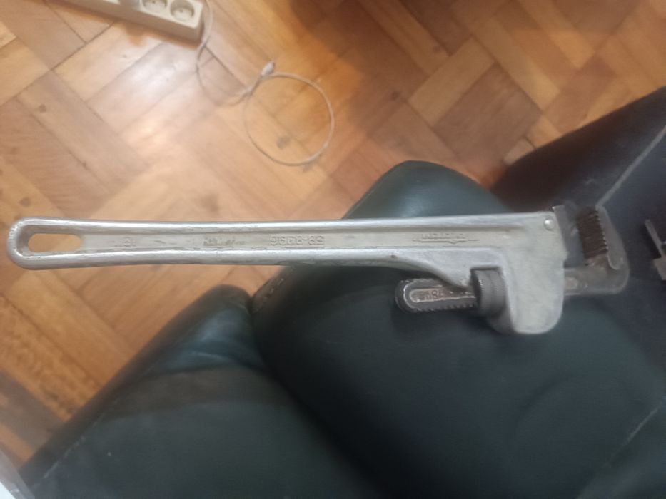 Vendo chave de tubos