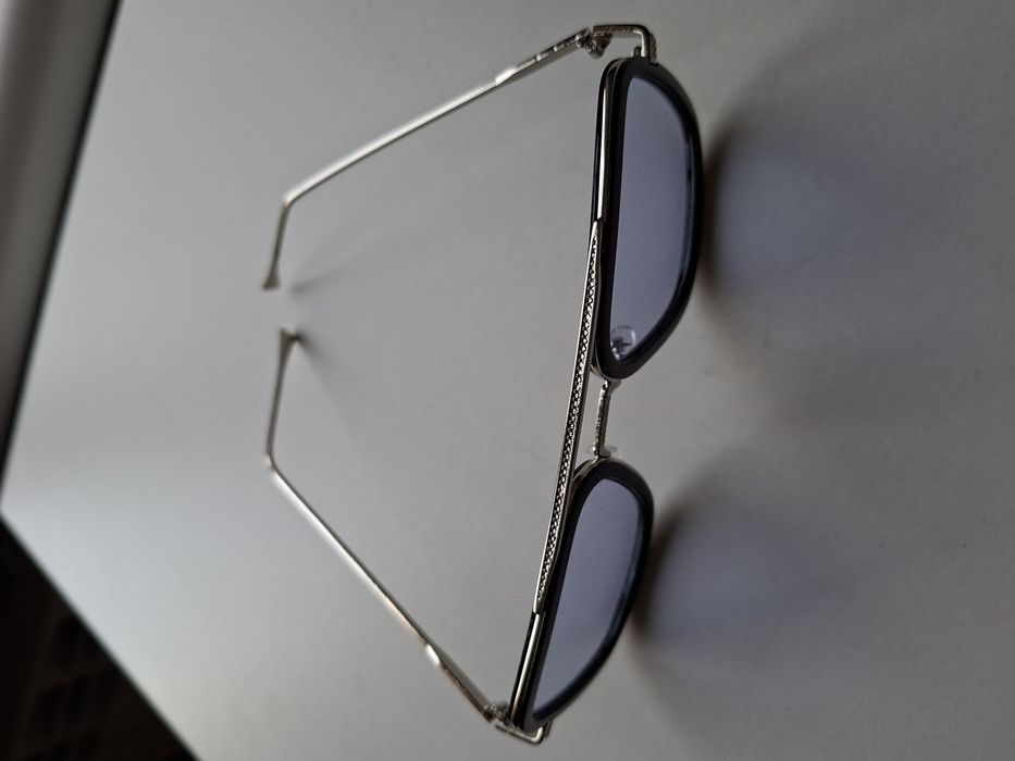 Очки как у Тони Старка