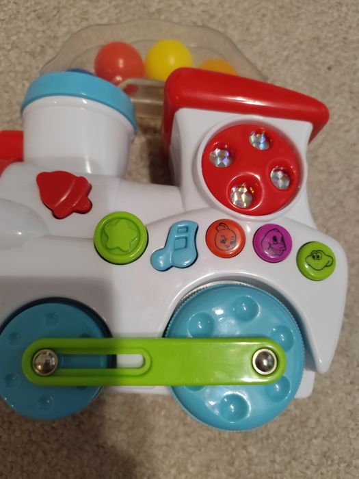 Музичний поїзд, їздить