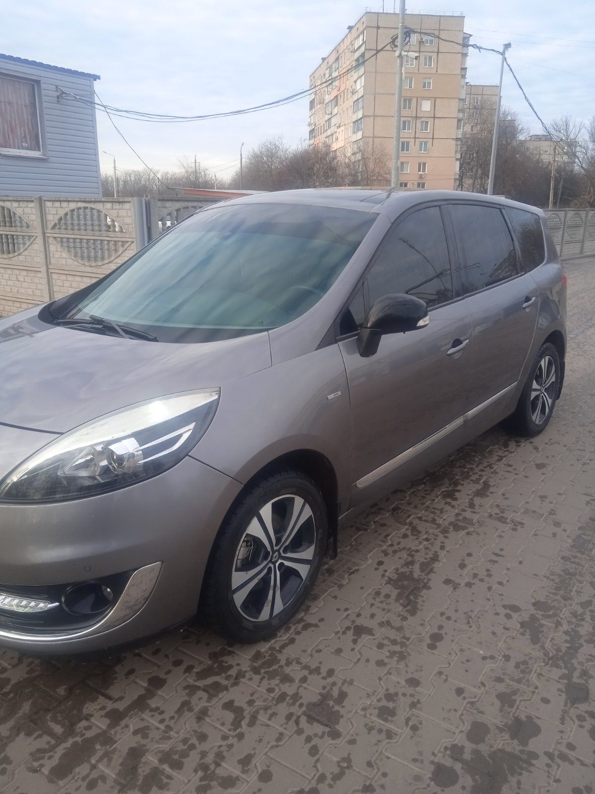 Renault grand scenic