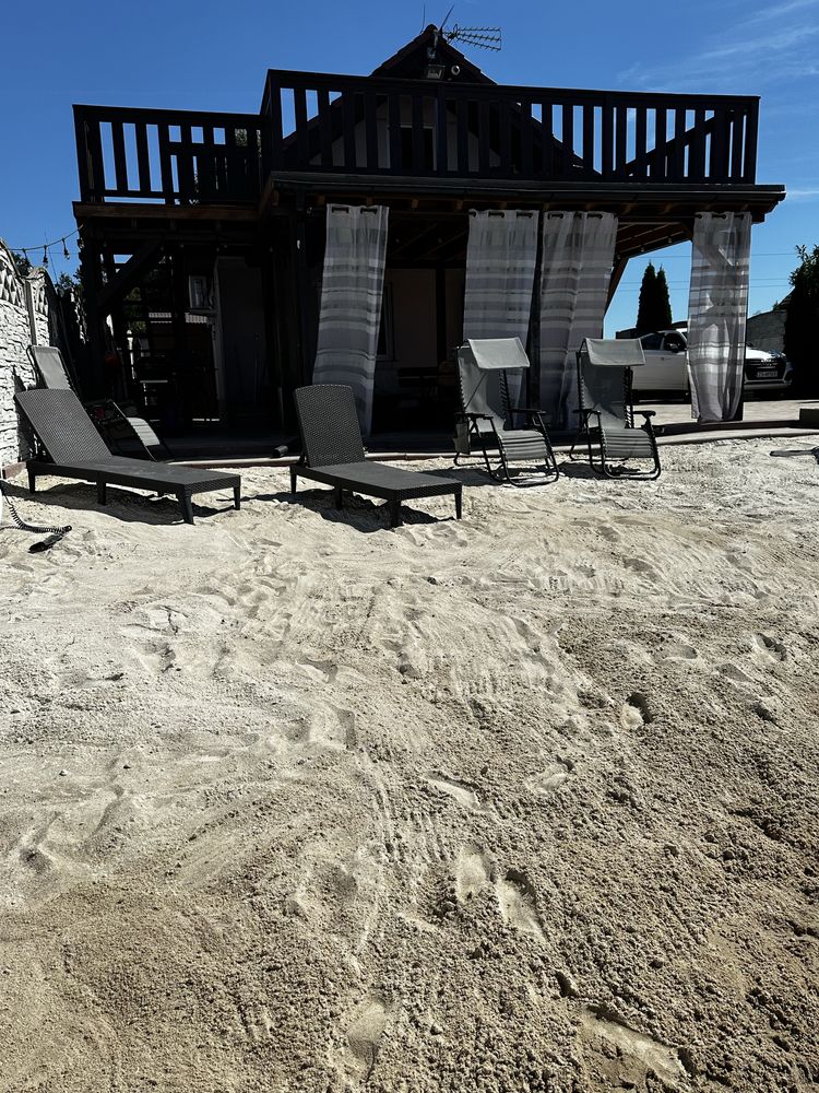 Domek caloroczny z prywatną plażą nad jeziorem w Spalonej -IBIZA