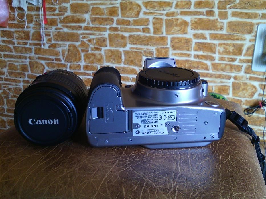 Фотоаппарат Canon EOS 300 D
