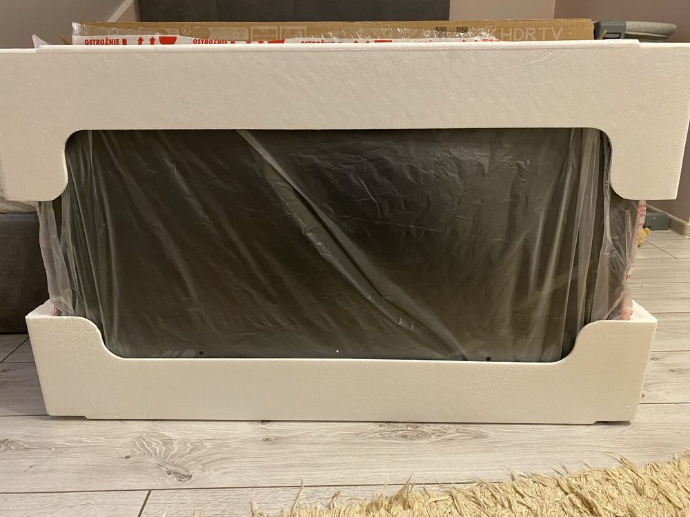 Telewizor TCL LED 43V6B Nowy Uszkodzony