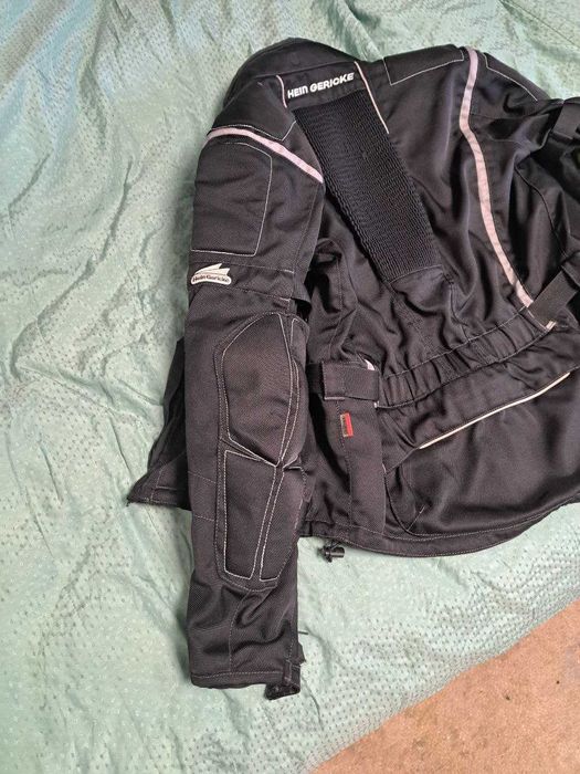 Продам Мотокуртка