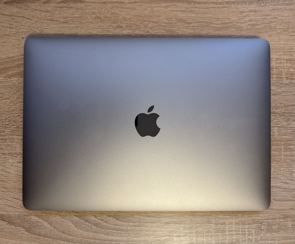 Apple MacBook Pro 13 M1 (A2338) 13,3″, M1, 16Gb RAM, 256Gb SSD, 2021р