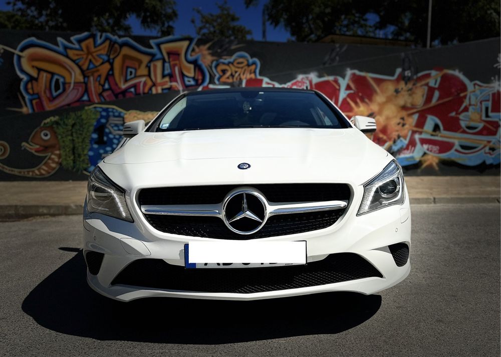 Mercedes Benz CLA