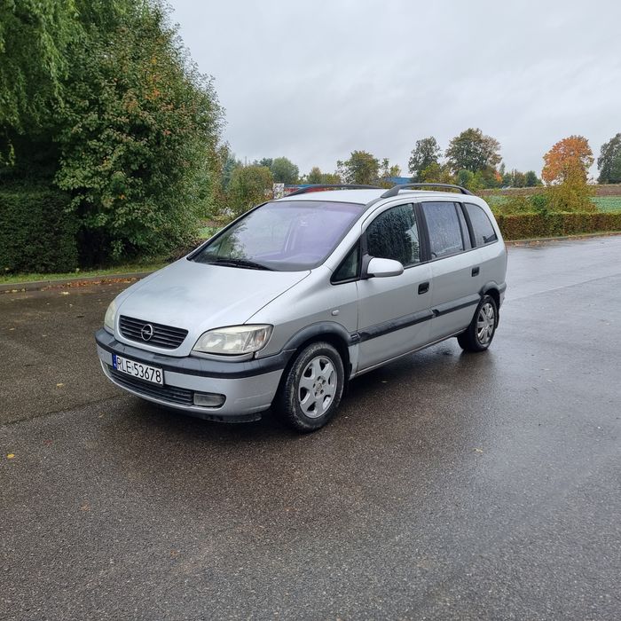 Opel zafira 1.8 z gazem