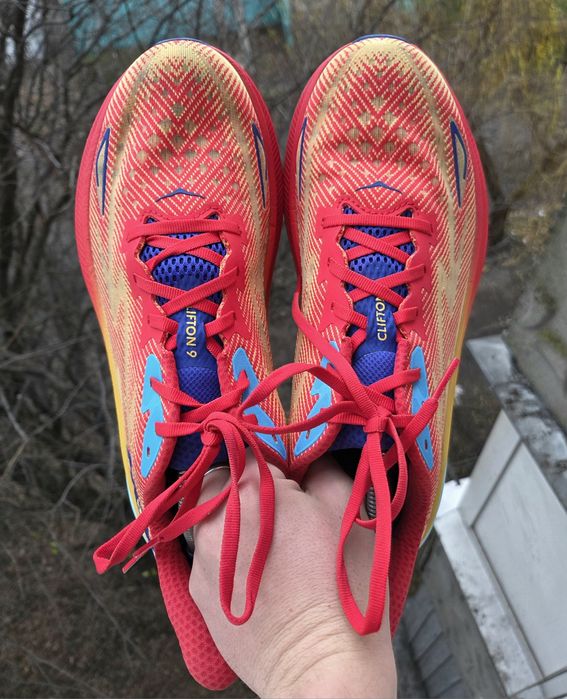 45.5р Hoka Clifton 9 чоловічі спортивні кросівки