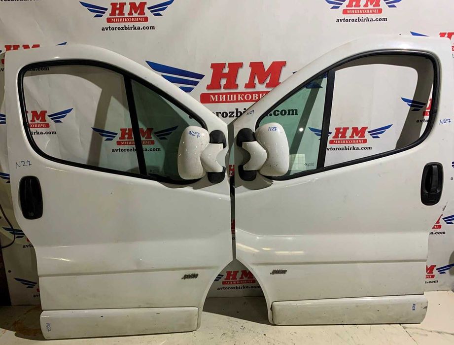 Передні двері,передняя дверь  Renault Trafic  2.0, 2002-2014р.в.