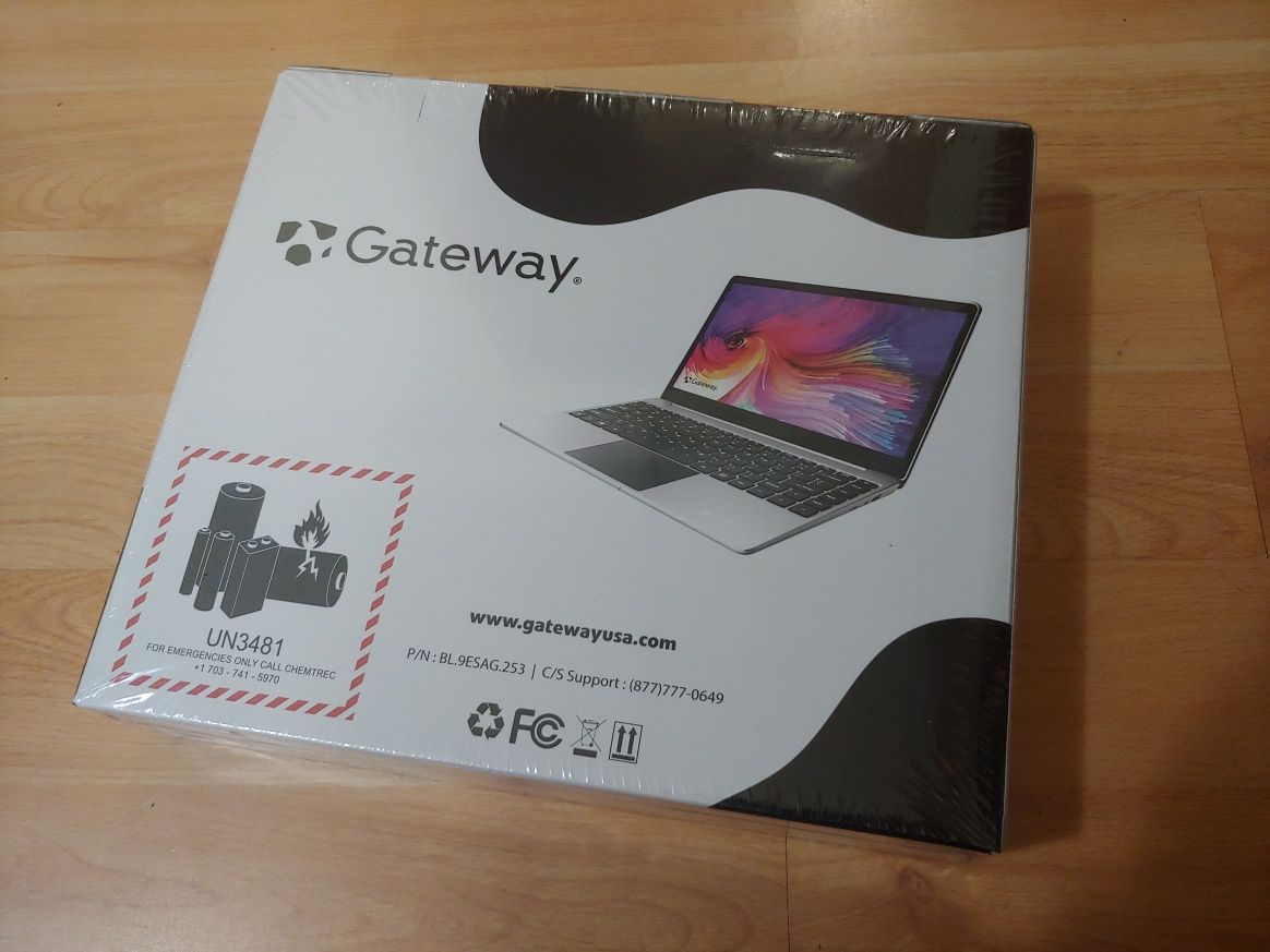 Новий бізнес ноутбук Acer Gateway Intel i5 16Gb 512 ssd HP Macbook i7