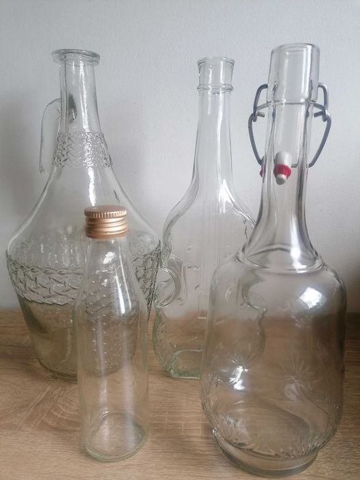 Butelki na nalewki wino