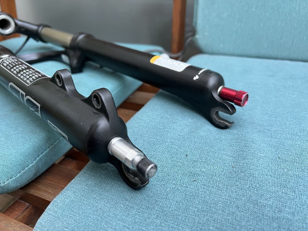 Superlekki Rock Shox Sid Team 26” Poplock DualAir
