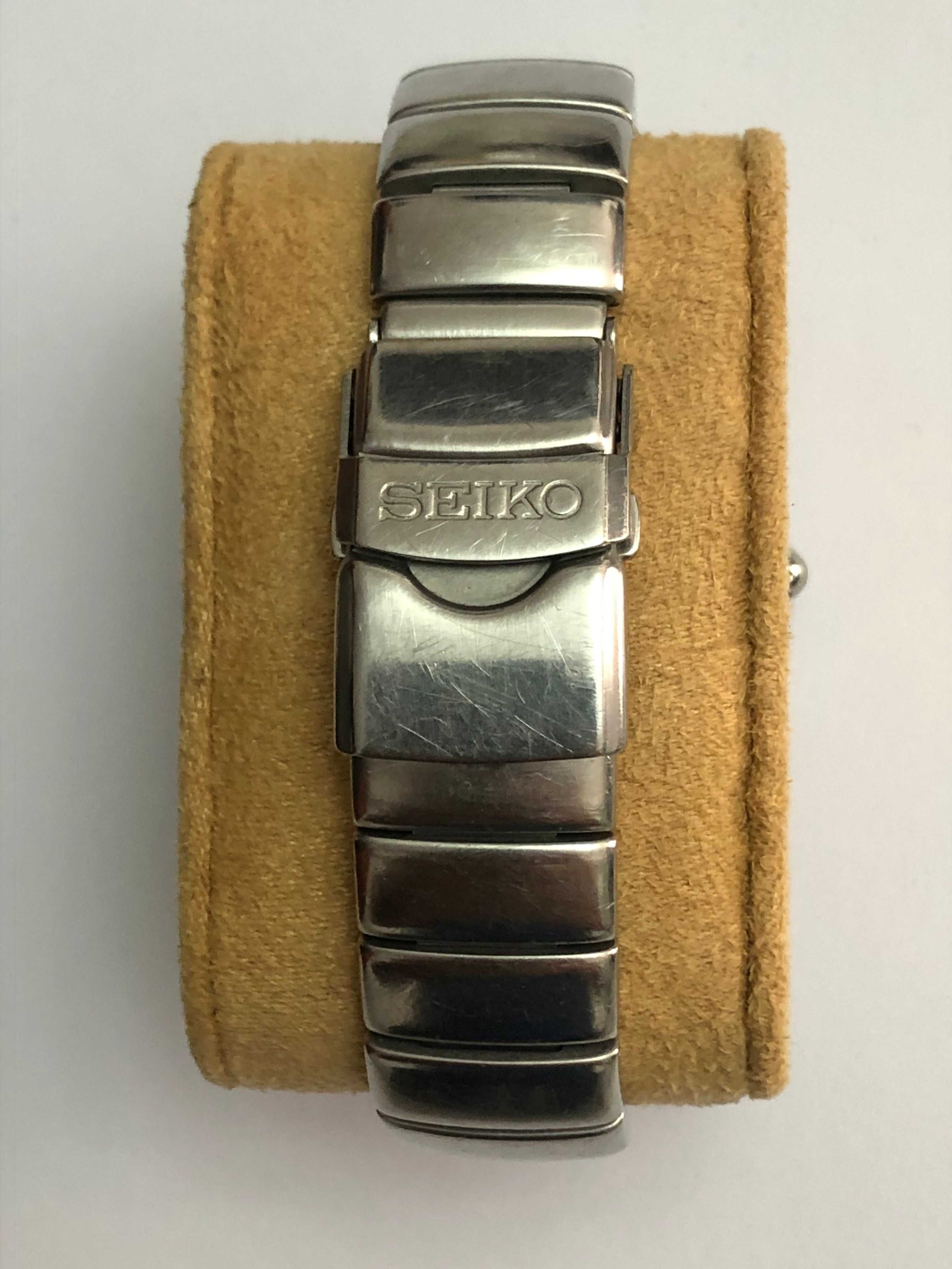 Seiko Kinetic Auto Relay 5J22