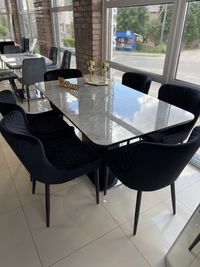 Стильний польський керамічний стіл у вітальню кераміка мрамор