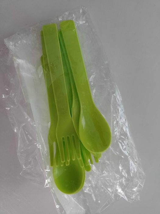 Zestaw plastikowe sztućce 9 elementów