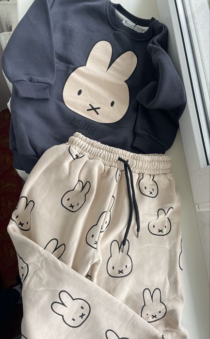 Костюм на дівчинку теплий