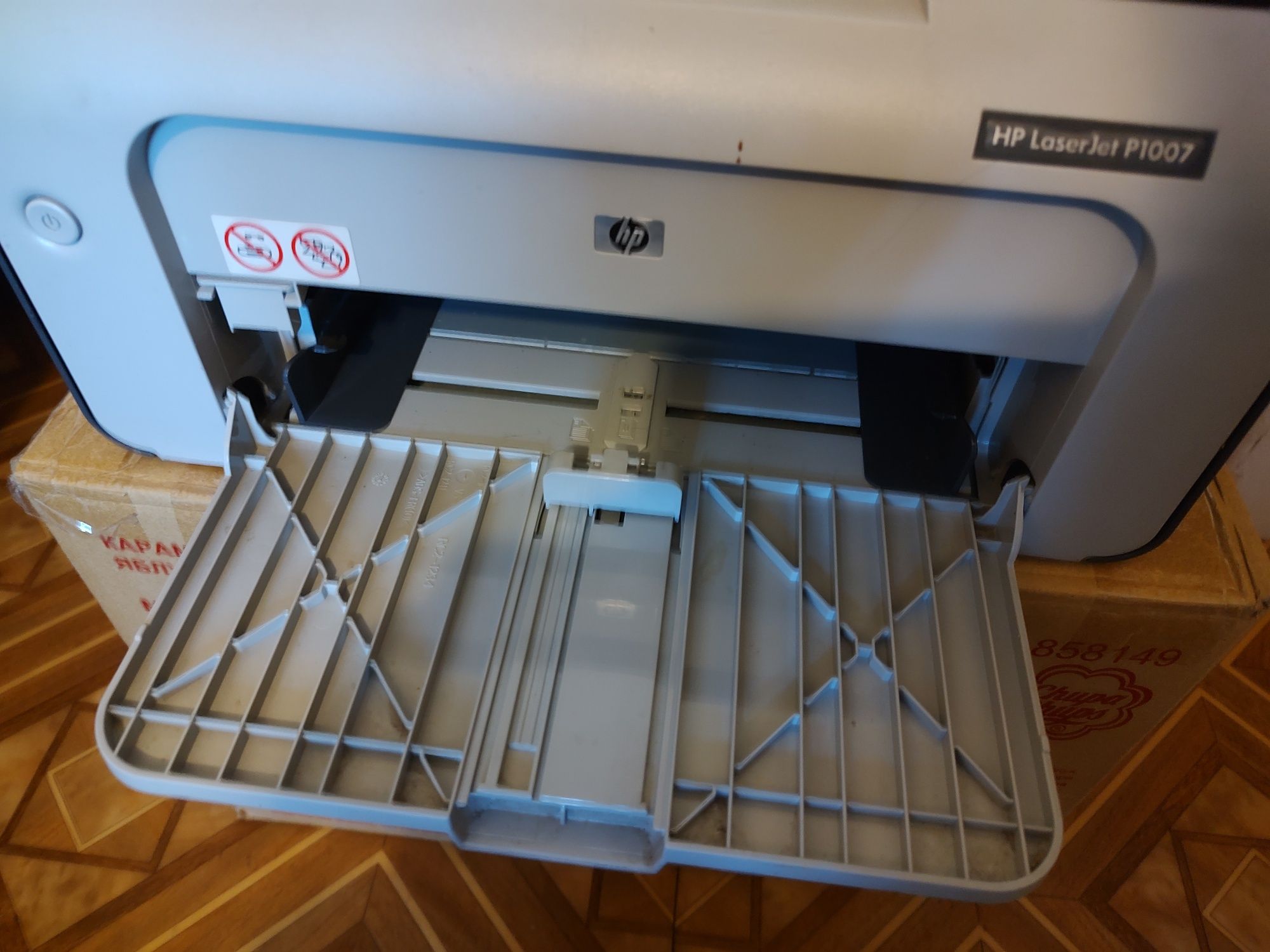Лазерный принтер HP LaserJet P1007