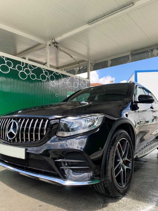 Mercedes-Benz GLC 250 d AMG  4-Matic