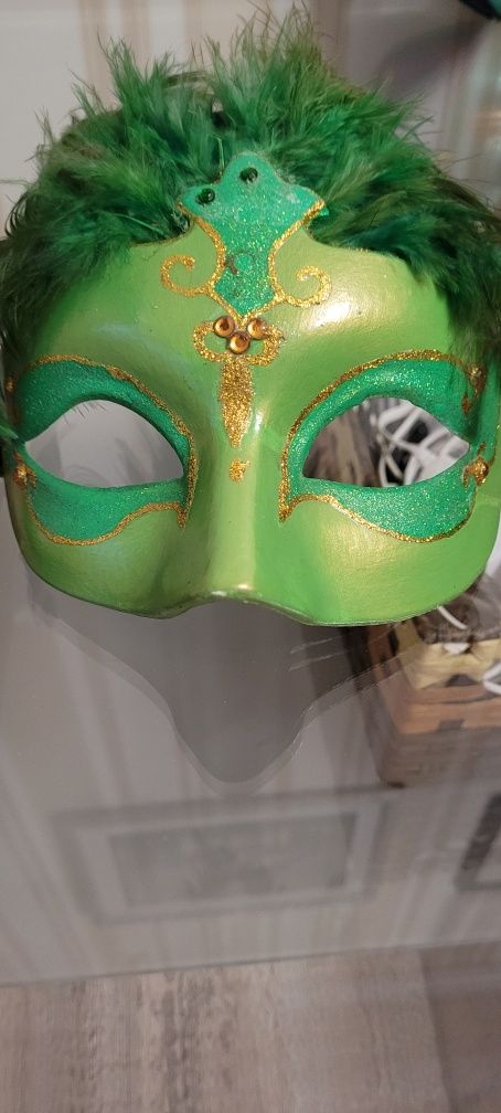 Венецианская маски